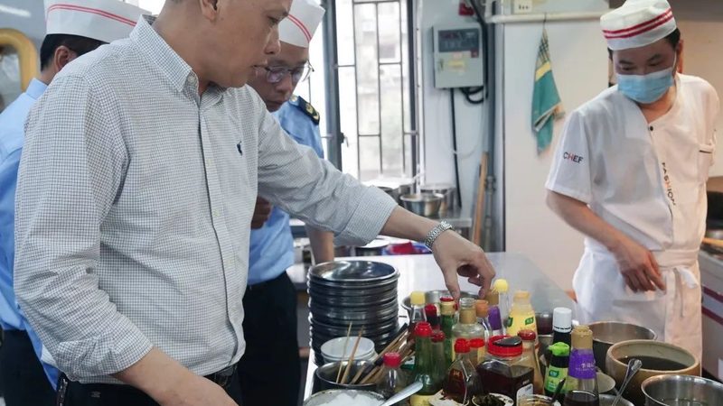 散装膨化食品：揭秘其背后的工艺与品质**