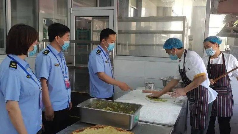 食品代工周期和起订量，到底谁决定谁