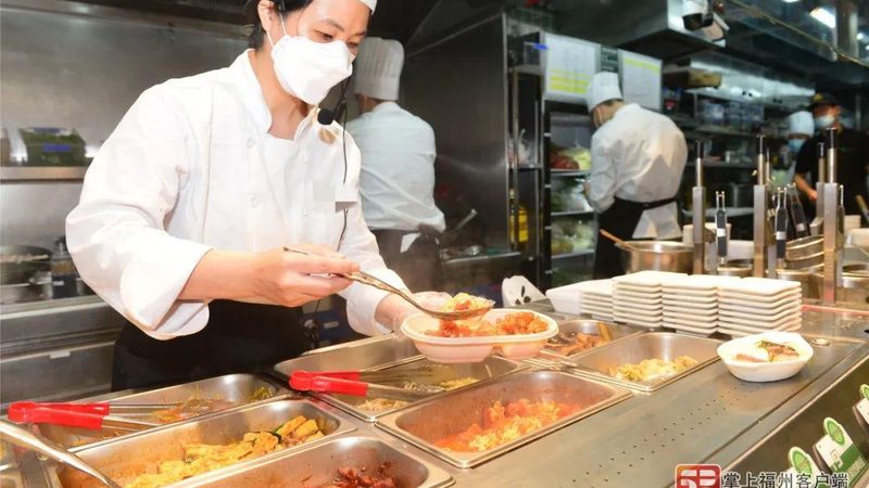 小包装零食代工格局：谁在掌控生产端的隐形冠军